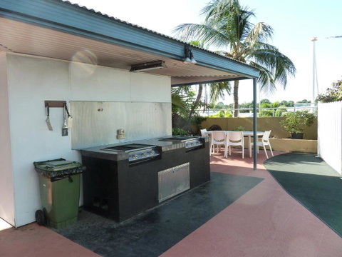 Cullen Bay Resorts - Tourism Noosa 19