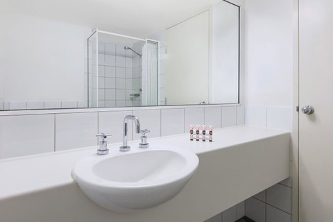 Travelodge Resort Darwin - Tourism Noosa 41