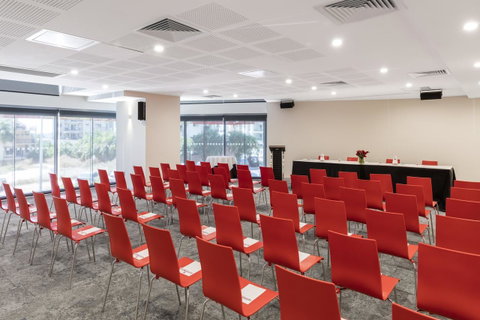Oaks Darwin Elan Hotel - Tourism Noosa 26