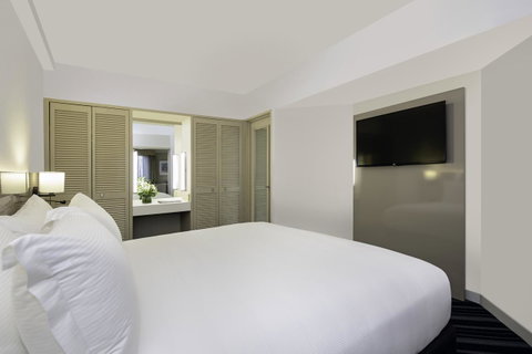 DoubleTree By Hilton Esplanade Darwin - Tourism Noosa 15