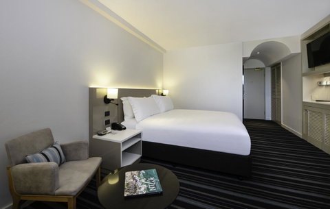 DoubleTree By Hilton Esplanade Darwin - Tourism Noosa 20