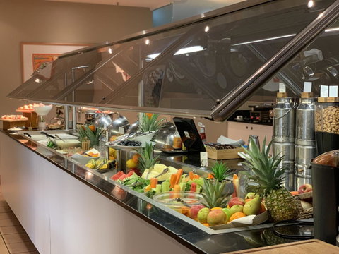 DoubleTree By Hilton Esplanade Darwin - Tourism Noosa 4