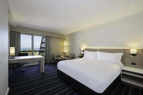 DoubleTree By Hilton Esplanade Darwin - Tourism Noosa 13