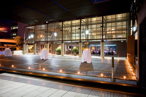 DoubleTree By Hilton Esplanade Darwin - Tourism Noosa 32