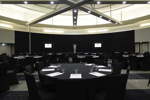 DoubleTree By Hilton Esplanade Darwin - Tourism Noosa 34
