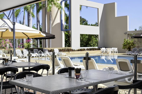 DoubleTree By Hilton Esplanade Darwin - Tourism Noosa 8