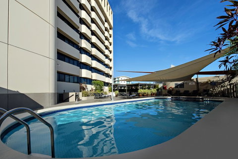 Hilton Darwin - Tourism Noosa 0
