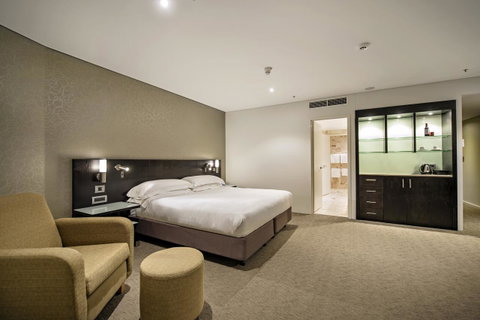 Hilton Darwin - Tourism Noosa 34