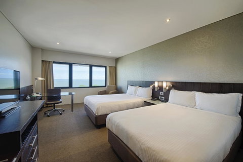 Hilton Darwin - Tourism Noosa 14