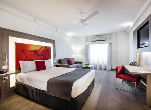 Novotel Darwin CBD - Tourism Noosa 12