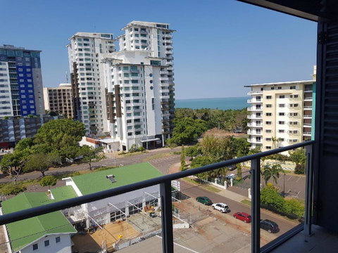 Darwin-Ocean Views, Tropical Getaway, Pool & Aircon - Tourism Noosa 20