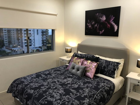Darwin-Ocean Views, Tropical Getaway, Pool & Aircon - Tourism Noosa 0