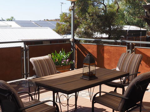 Wilmots On Dixon - Tourism Noosa 7