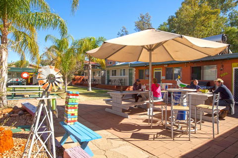 Alice Lodge - Tourism Noosa 24