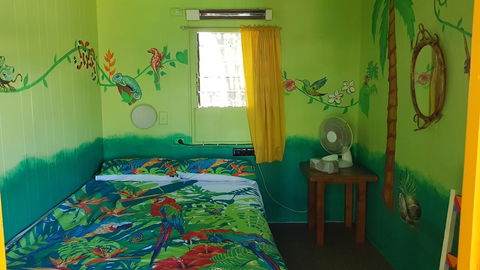 Alice\'s Secret Travellers Inn - Tourism Noosa 36