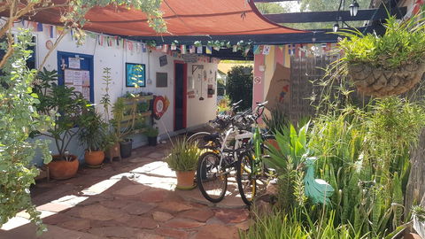 Alice\'s Secret Travellers Inn - Tourism Noosa 15