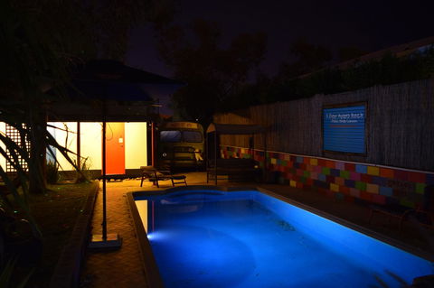 Alice\'s Secret Travellers Inn - Tourism Noosa 32