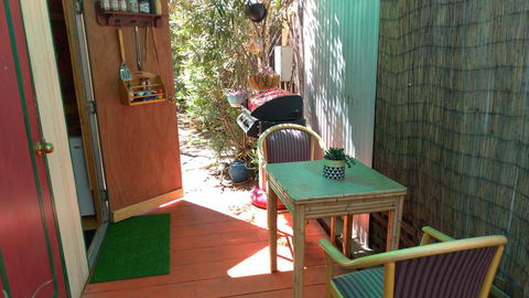 Alice\'s Secret Travellers Inn - Tourism Noosa 12