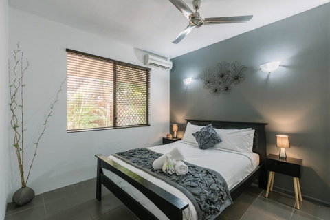 CitySide Apartment - 2 Bedroom With Private Courtyard - Tourism Noosa 17