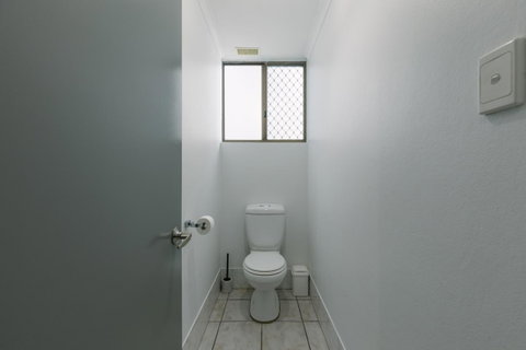 CitySide Apartment - 2 Bedroom With Private Courtyard - Tourism Noosa 20