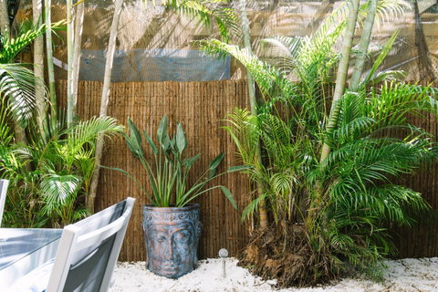 CitySide Apartment - 2 Bedroom With Private Courtyard - Tourism Noosa 11