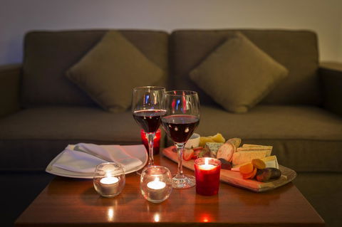 Novotel Canberra - Tourism Noosa 41