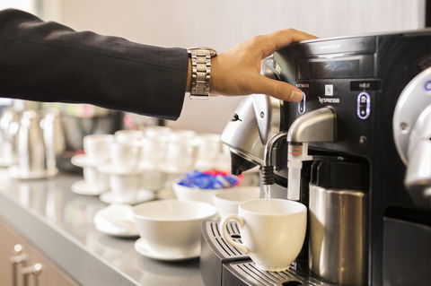 Novotel Canberra - Tourism Noosa 25