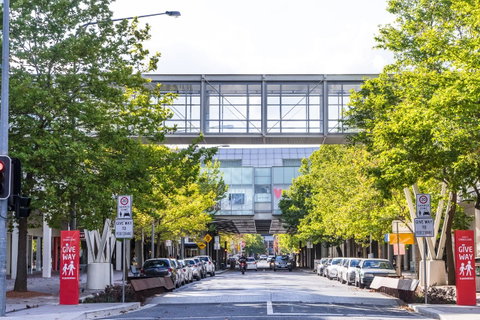 Highgate Executive Apartment City Walk Canberra - Tourism Noosa 36