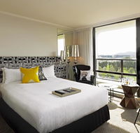 QT Canberra - Tourism Noosa