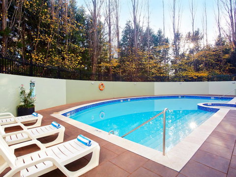 Crowne Plaza Canberra, An IHG Hotel - Tourism Noosa 7