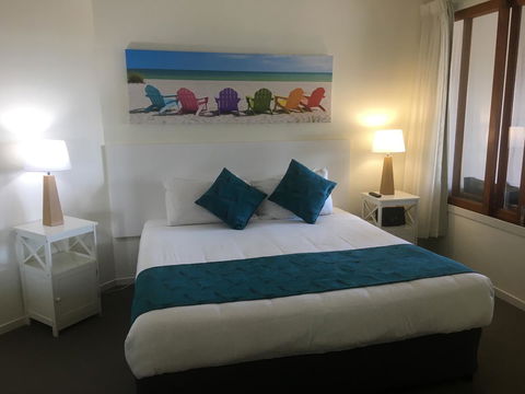 Lennox Holiday Apartments - Tourism Noosa 19