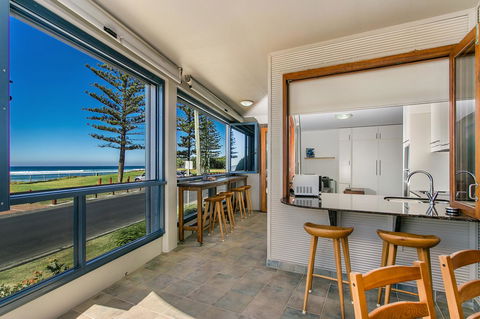 Lennox Holiday Apartments - Tourism Noosa 32