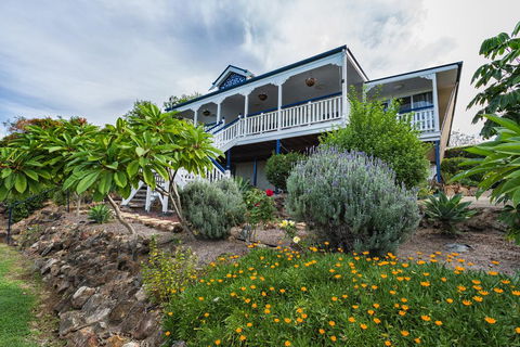 Boonah Hilltop Cottage - Tourism Noosa 1