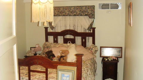 Boulder Lodge - Tourism Noosa 2