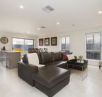BOUTIQUE STAYS - Carinya - Tourism Noosa