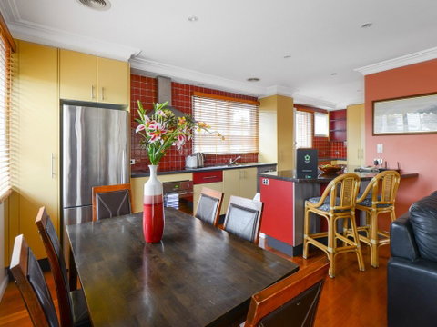 Boutique Stays - Sandy Haven C - Tourism Noosa 2
