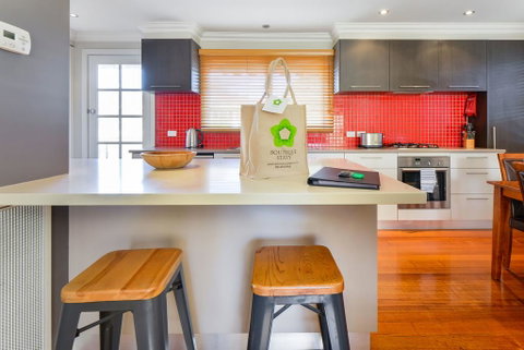 Boutique Stays - Sandy Haven C - Tourism Noosa 3