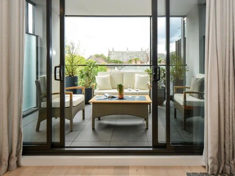 Boutique Stays - The Lincoln, South Yarra Apartment - Tourism Noosa 0