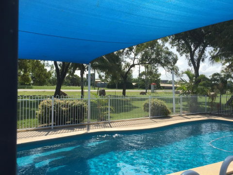 Bowen Arrow Motel - Tourism Noosa 3