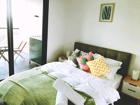 Brand New 2 Bed Apartment With Absolute Park View - Tourism Noosa 0