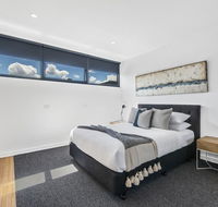 Brand new beachside studio apartment - Tourism Noosa