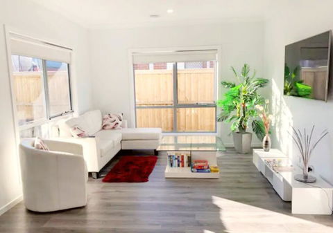 Brand New Home, 10 Mins To Beach, Torquay, Geelong, Deakin, Hospitals - Tourism Noosa 0