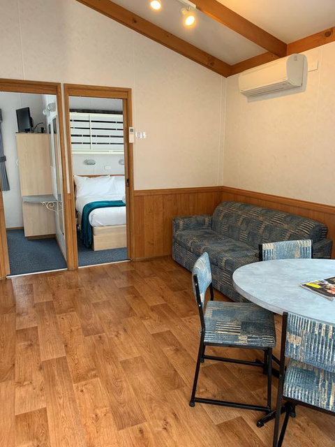 Bright Accommodation Park - Tourism Noosa 1