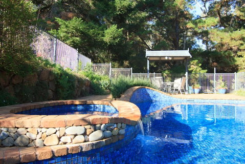 Bright River Rest - Tourism Noosa 1