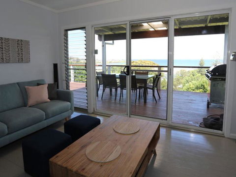 Brilliant Ocean Views - Tourism Noosa 0