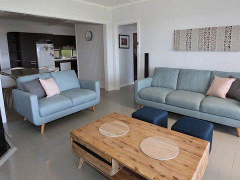 Brilliant Ocean Views - Tourism Noosa 1