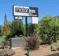 Bristol Hill Motor Inn  Peppa's Licensed Restaurant - Tourism Noosa