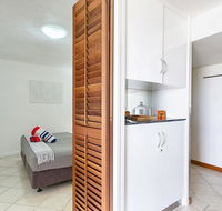 Cairns Esplanade Apartment - Tourism Noosa