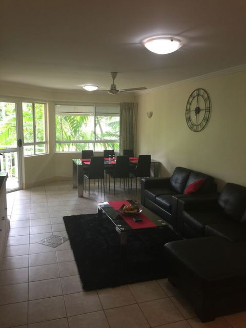 Cairns Golf Course Apartment - Tourism Noosa 3