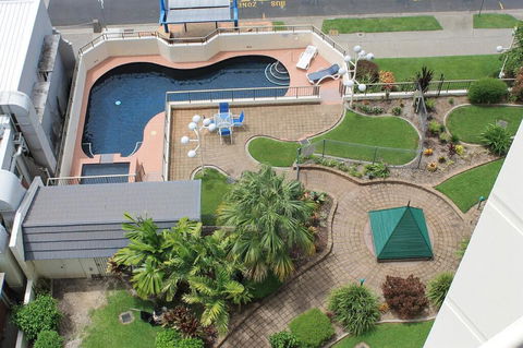 Cairns Ocean View Apartment In Aquarius - Tourism Noosa 1